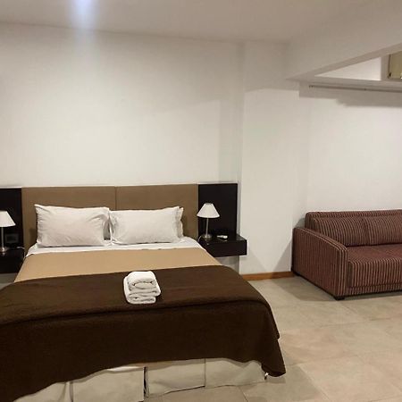 De Los Arroyos Apart Hotel Сан-Николас-де-лос-Арройос Экстерьер фото