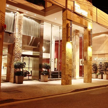 De Los Arroyos Apart Hotel Сан-Николас-де-лос-Арройос Экстерьер фото